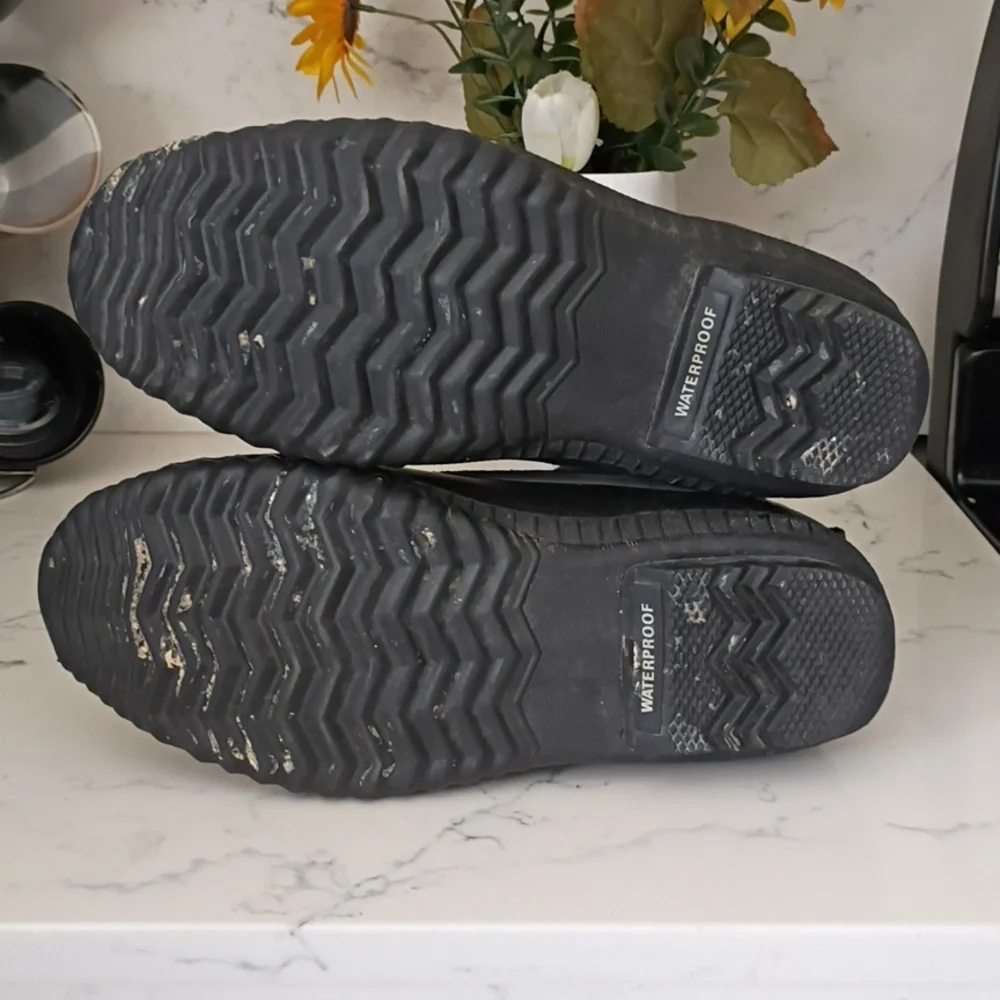 Sorel Men's Black and Gray Rain Boots